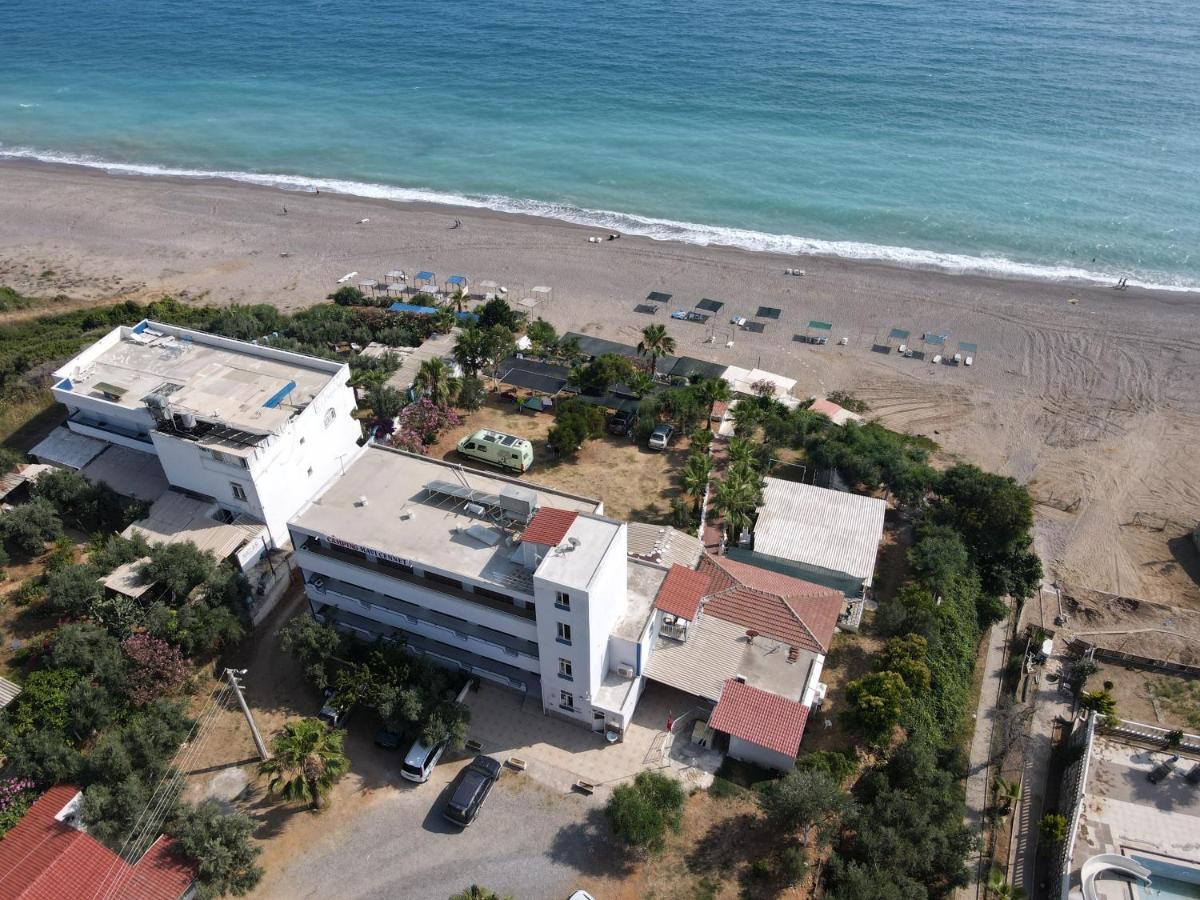 Mavi Cennet Camping Caravan Kızılot Esterno foto