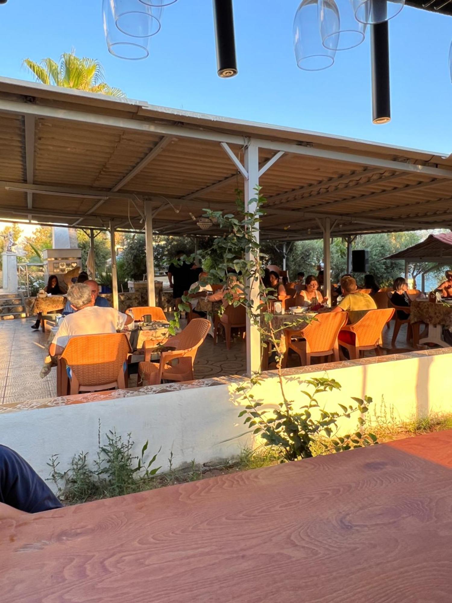 Mavi Cennet Camping Caravan Kızılot Esterno foto