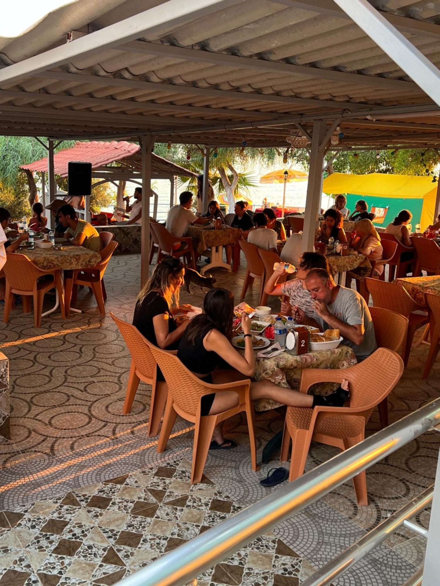 Mavi Cennet Camping Caravan Kızılot Esterno foto