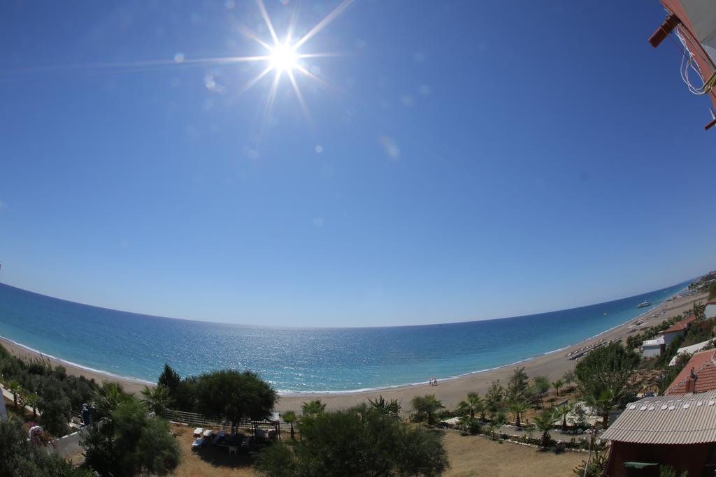 Mavi Cennet Camping Caravan Kızılot Esterno foto