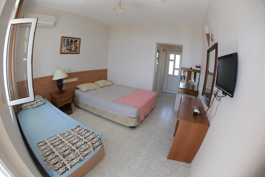 Mavi Cennet Camping Caravan Kızılot Esterno foto