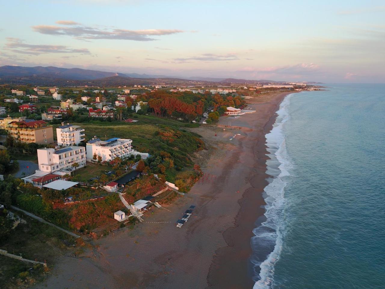 Mavi Cennet Camping Caravan Kızılot Esterno foto
